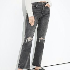 American Eagle 90s Flare Jean
